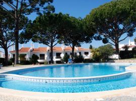 3 Bed Holiday Home Lakeside Village Quinta Do Lago，位于法鲁的酒店