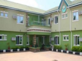 Spring Hills Hotel Ilesha，位于Ilesa的酒店