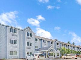 Days Inn by Wyndham Sturbridge，位于斯特布里奇的酒店