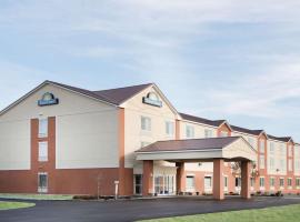 Days Inn by Wyndham Watertown Fort Drum NY，位于Evans Mills的酒店