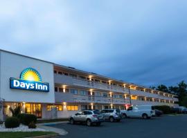 Days Inn by Wyndham Monmouth Junction-S Brunswick-Princeton，位于Monmouth Junction的酒店