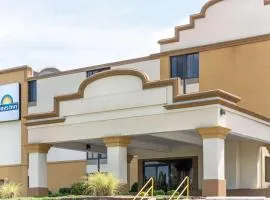 Days Inn by Wyndham Hagerstown I-70