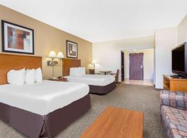 Days Inn By Wyndham Phenix City Near Fort Moore，位于凤凰城的酒店
