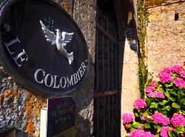 Chateau Le Colombier，位于BrévandsNormandy Tank Museum附近的酒店