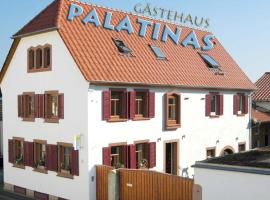 Gästehaus PALATINAS，位于Böchingen的旅馆