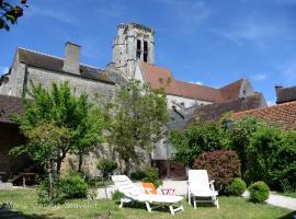 La Victoire de Noyers，位于努瓦埃尔的酒店