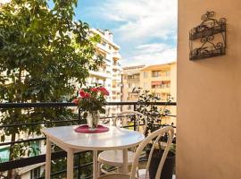 City Center Nice, 2 bedrooms, 2 balconies, AC，位于尼斯Russian Orthodox Cathedral附近的酒店