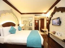 Comfort Inn Sapphire - A Inde Hotel，位于斋浦尔米尔扎伊兹密尔路的酒店