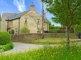 Brook Farm Cottage