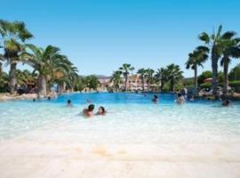 Club Plaia D'Himera，位于坎波菲利斯·迪·罗切的酒店