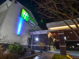 Holiday Inn Express & Suites - Hixson，位于查塔努加的酒店
