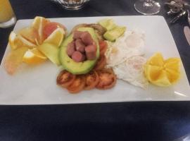 Hotel Villa Brenda，位于Zaragoza的酒店