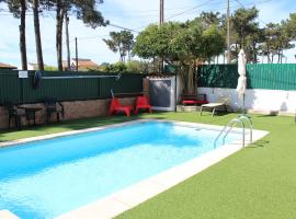 Hostel Casa Lucas，位于沙尔内卡的酒店