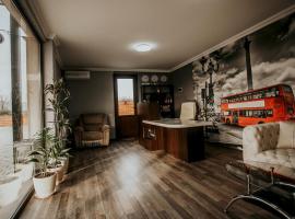 7 Rooms Hotel，位于Sabeselio的酒店