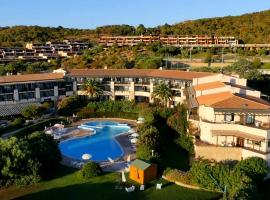 Swadeshi Sporting Hotel Tanca Manna，位于坎尼吉翁的酒店