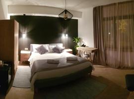 Boutique Rooms Luna，位于乌马格的酒店