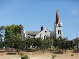 No Booki，位于里比克堡的酒店