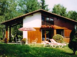 Cozy chalet with dishwasher, in the High Vosges，位于勒梅尼勒的酒店