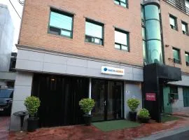 Hostel Korea - Original
