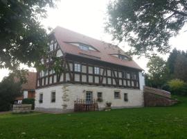 Ferienwohnung "Alte Bauernstube"，位于梅森梅森瓷器厂附近的酒店