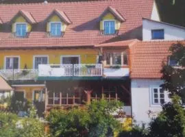 Drei Mäderl - Haus