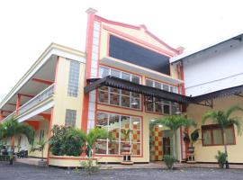 Sinar Bintang Hotel，位于Padangan的酒店
