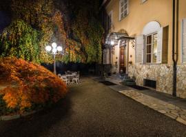 赛兹别墅公园酒店，位于特罗法雷洛的酒店