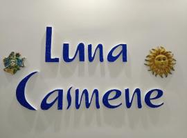Luna Casmene，位于科米索的酒店
