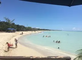 Dorado Costa De Oro Beach 2 Bedroom Oceanfront by Rentalspr