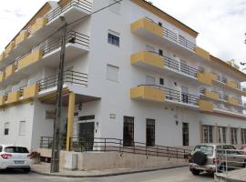 Hotel Peninsular，位于蒙特里尔的酒店