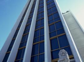 贝尔尼尼套房酒店，位于瓜达拉哈拉的酒店