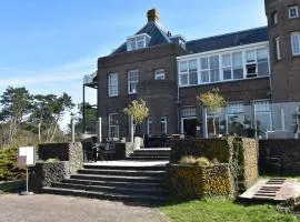 Lavish Holiday Home in Bergen aan Zee with Terrace