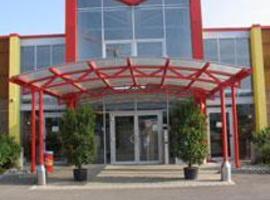 佩利坎汽车旅馆，位于代特尔巴赫的酒店