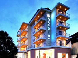 帕拉天奴客房加公寓酒店