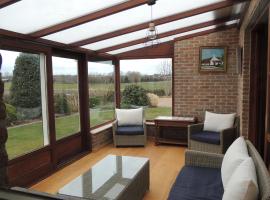 vakantiehuis " te lande "，位于托尔豪特的酒店