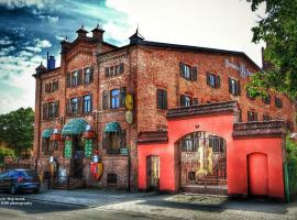 Karczma Rycerska Lebork，位于伦堡Teutonic Castle in Lębork附近的酒店