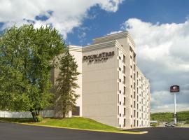DoubleTree by Hilton Pittsburgh - Meadow Lands，位于华盛顿的酒店