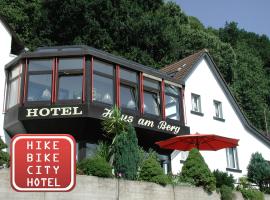 Hotel Haus am Berg，位于特里尔的酒店