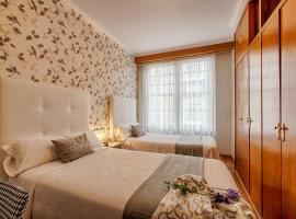 Hostal Zahara，位于费罗尔的酒店