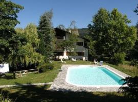 Agriturismo La Casa sul Poggio，位于圣斯泰法诺达韦托的酒店