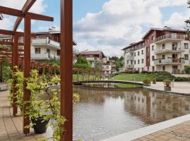 Dom & House - Apartment Neptun Park Premium，位于杰利特克沃的酒店