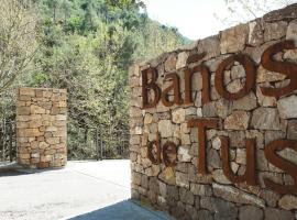 Balneario de Tus，位于耶斯特的酒店