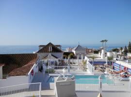 Hotel Puerta del Mar - Adults Recommended，位于内尔哈的酒店