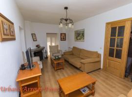 Casa Rural El Salon del Baile，位于Navarredondilla的酒店