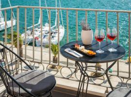 Argostoli Marina Suites，位于阿尔戈斯托利翁的公寓