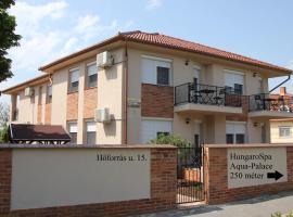 Imola és Andrea Apartmanház 2，位于豪伊杜索博斯洛Beach and Spa Hajduszoboszlo附近的酒店