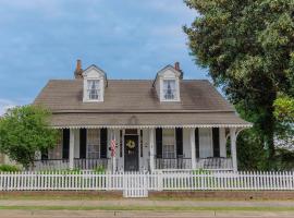 Riverboat Bed & Breakfast，位于纳奇兹的酒店