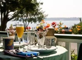 The Stirling House Waterfront Inn Greenport