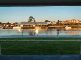 Ulverstone Waterfront Apartments