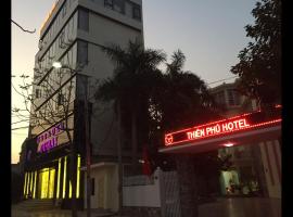 THIÊN PHÚ HOTEL，位于巴尔尼恩布里的酒店